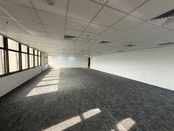 Peninsula Plaza (D6), Office #606791271